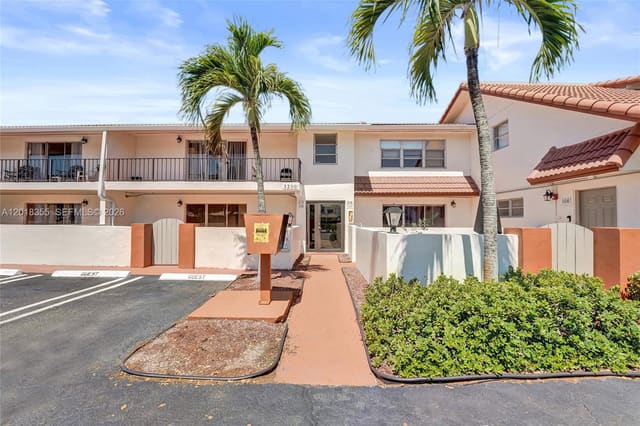 3200 Coral Springs Drive 106, Coral Springs Villas, Coral Springs, FL
