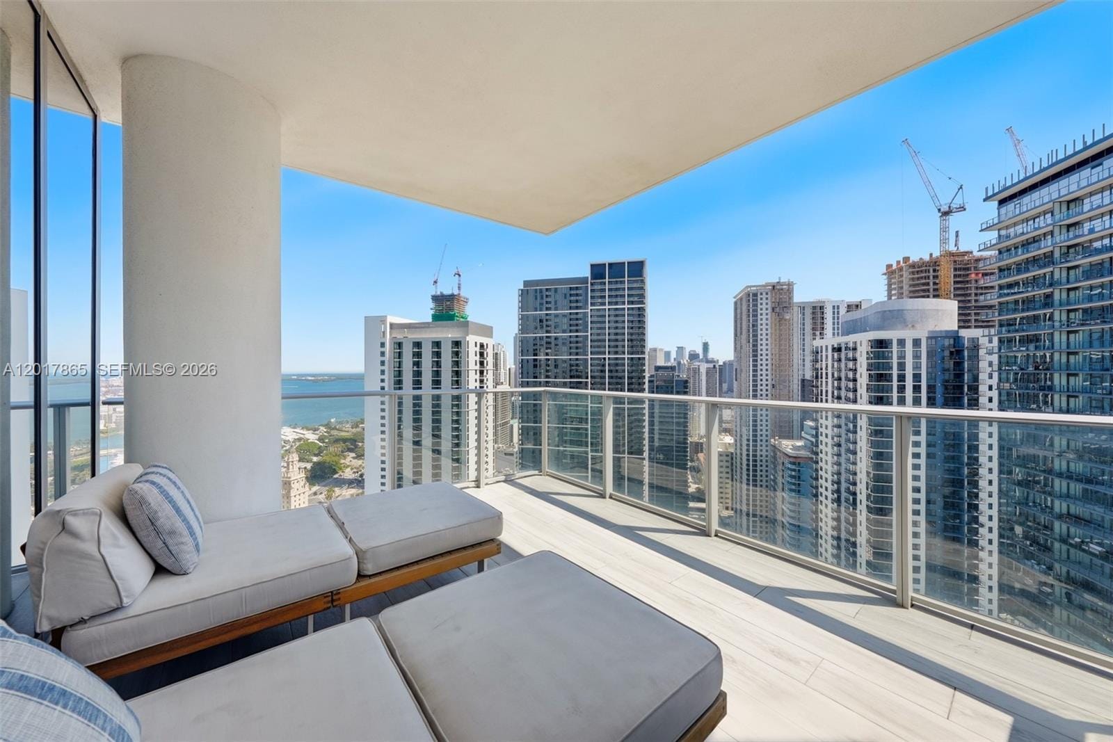 851 NE 1st Avenue 3711, Miami, FL 33132 photo 19