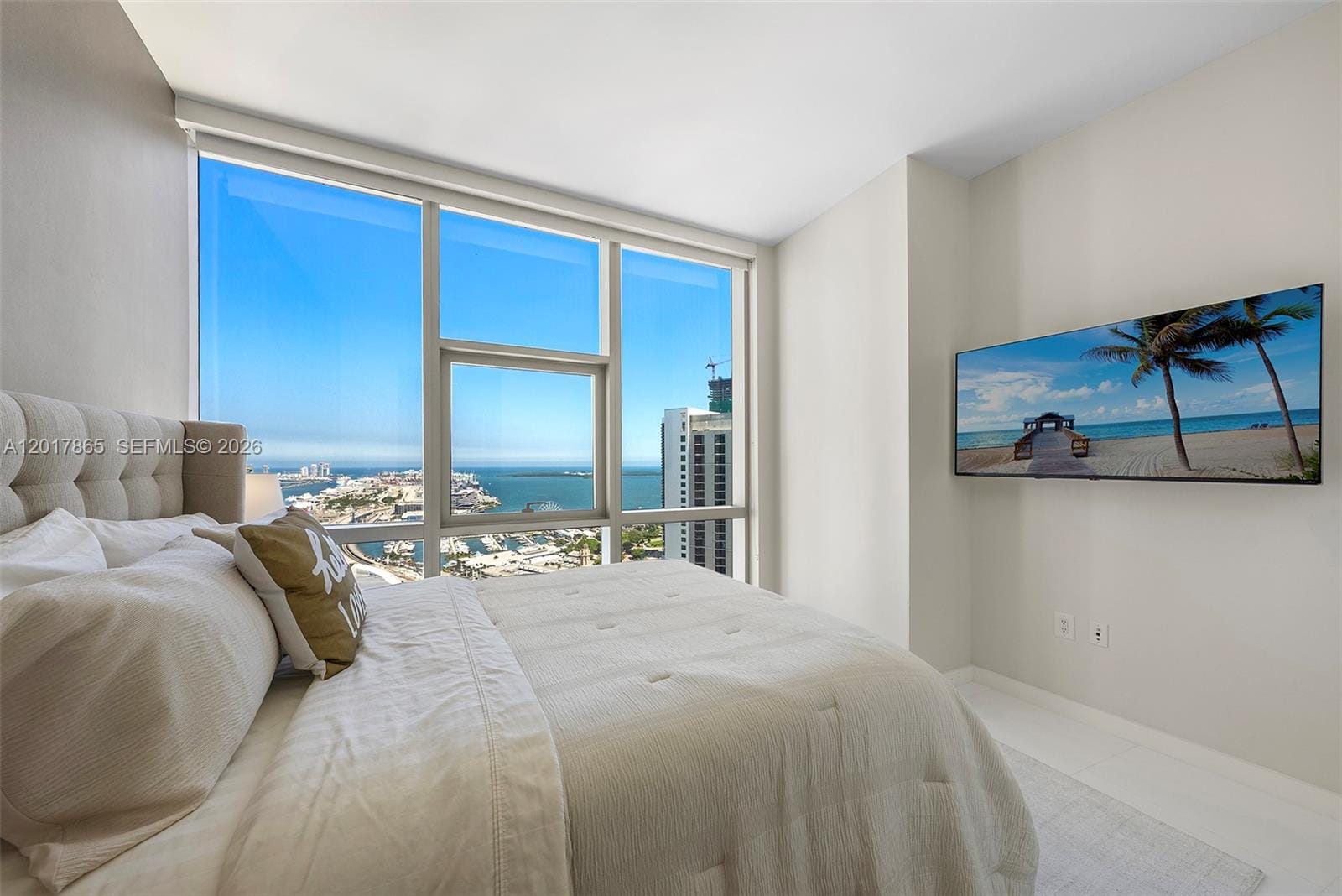 851 NE 1st Avenue 3711, Miami, FL 33132 photo 21