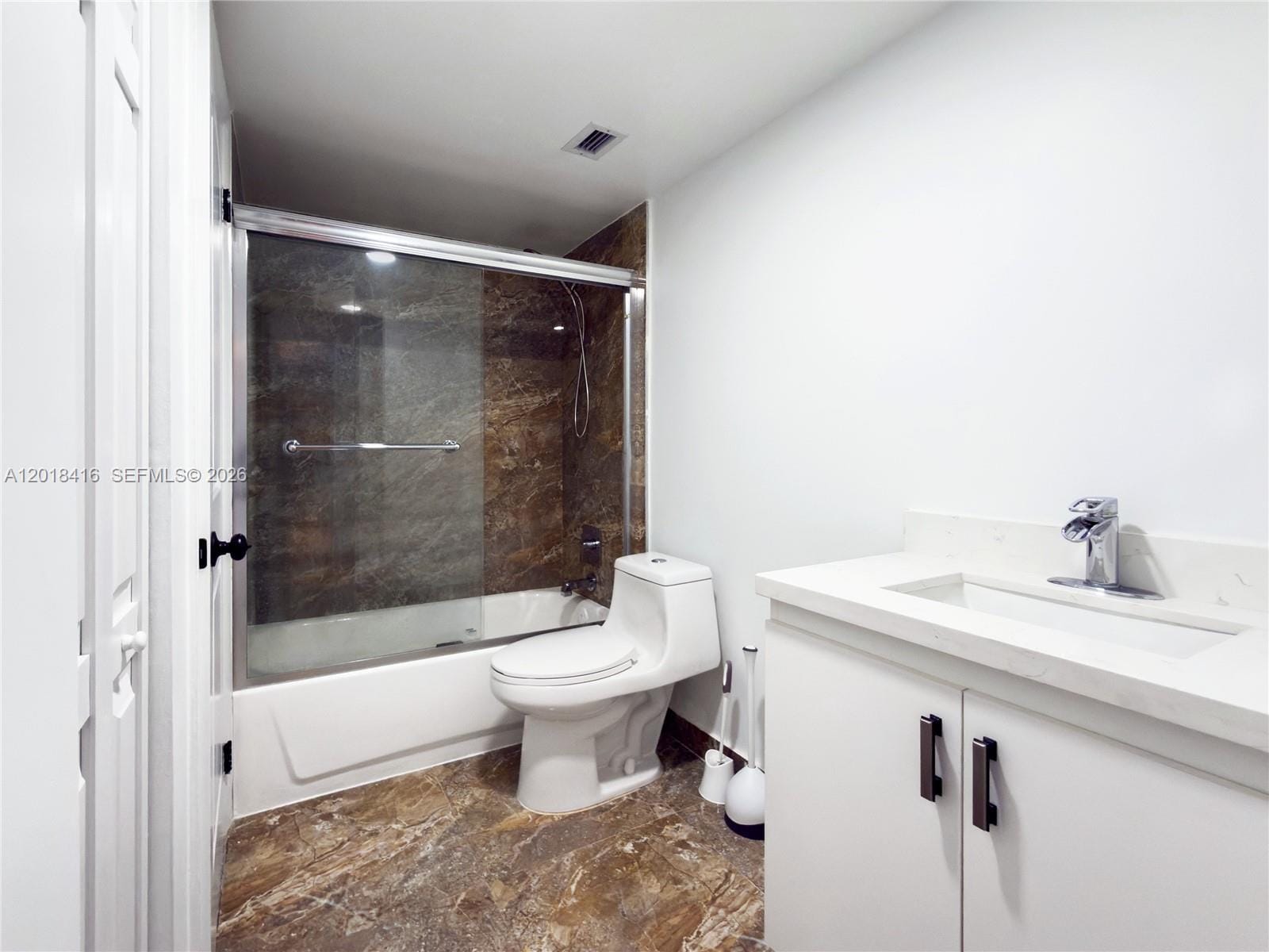 496 NW 165th St Road D-410 — photo 9