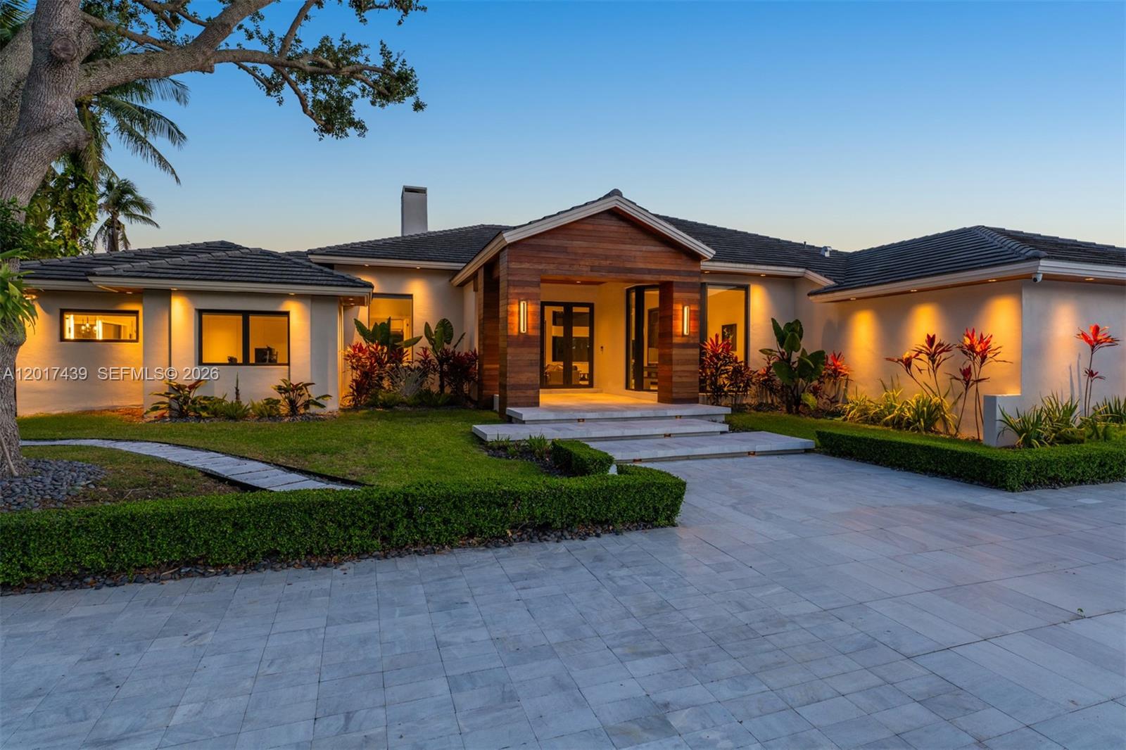 10040 SW 124th Street, Miami, FL 33176