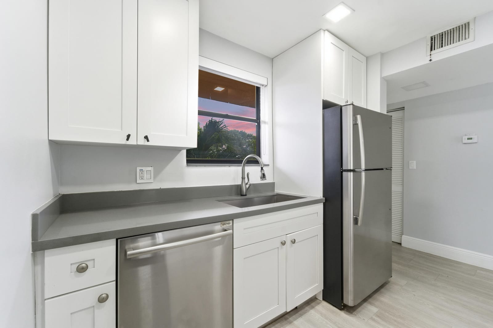 11477 NW 39th Court 203-1 — photo 4