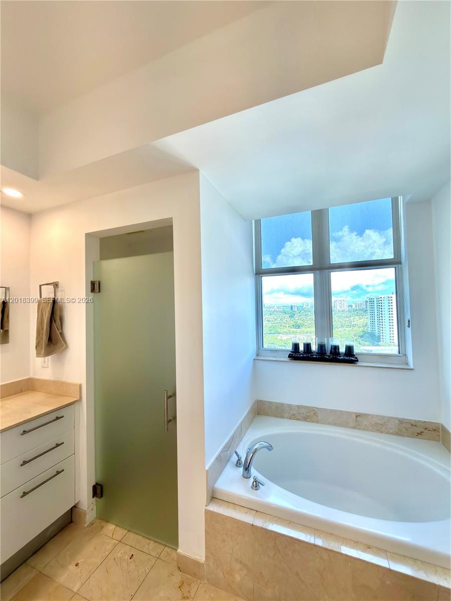 3330 NE 190th Street 1610, Aventura, FL 33180 photo 21