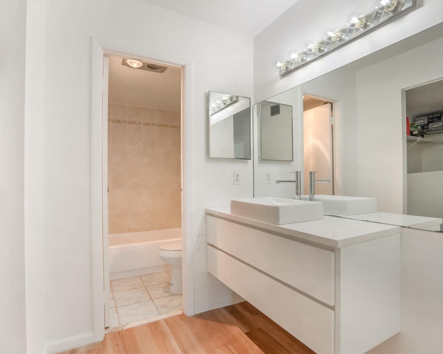 6201 N Falls Cir Drive 109, Lauderhill, FL 33319 photo 5