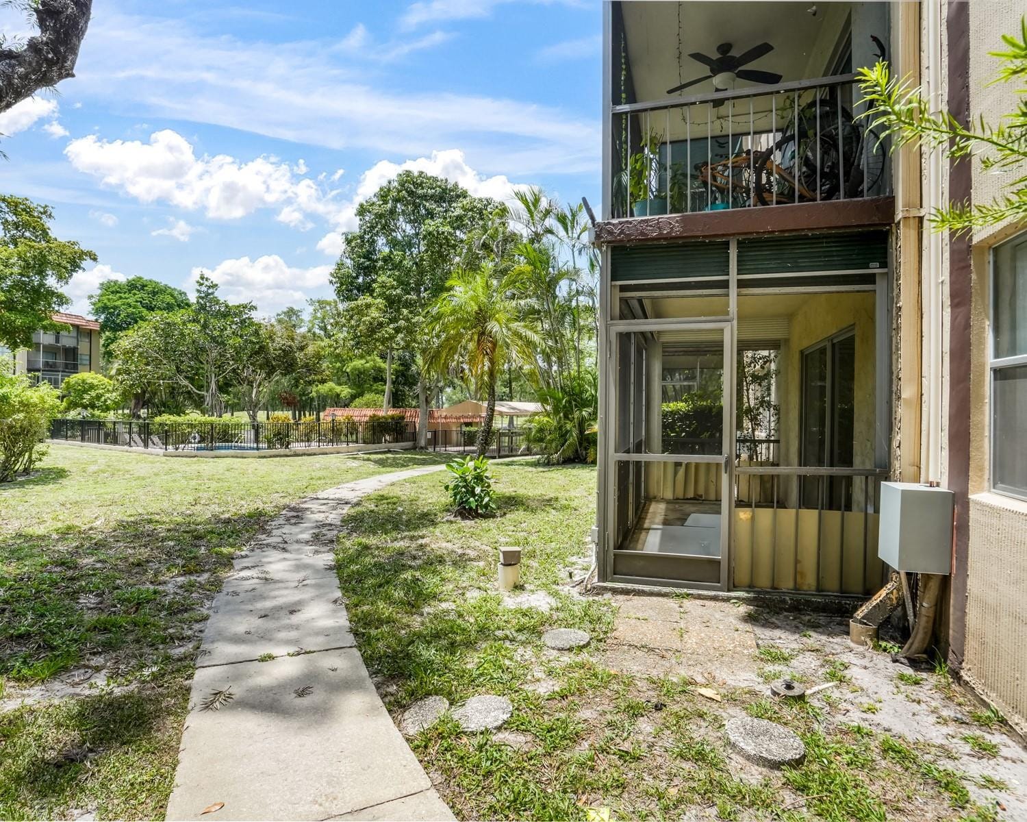 6201 N Falls Cir Drive 109, Lauderhill, FL 33319 photo 8