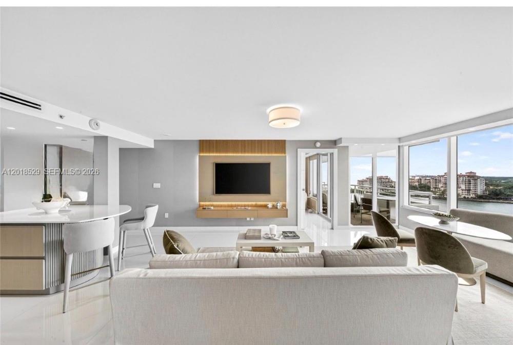 400 S Pointe Drive 1501, Miami Beach, FL 33139, Miami Beach