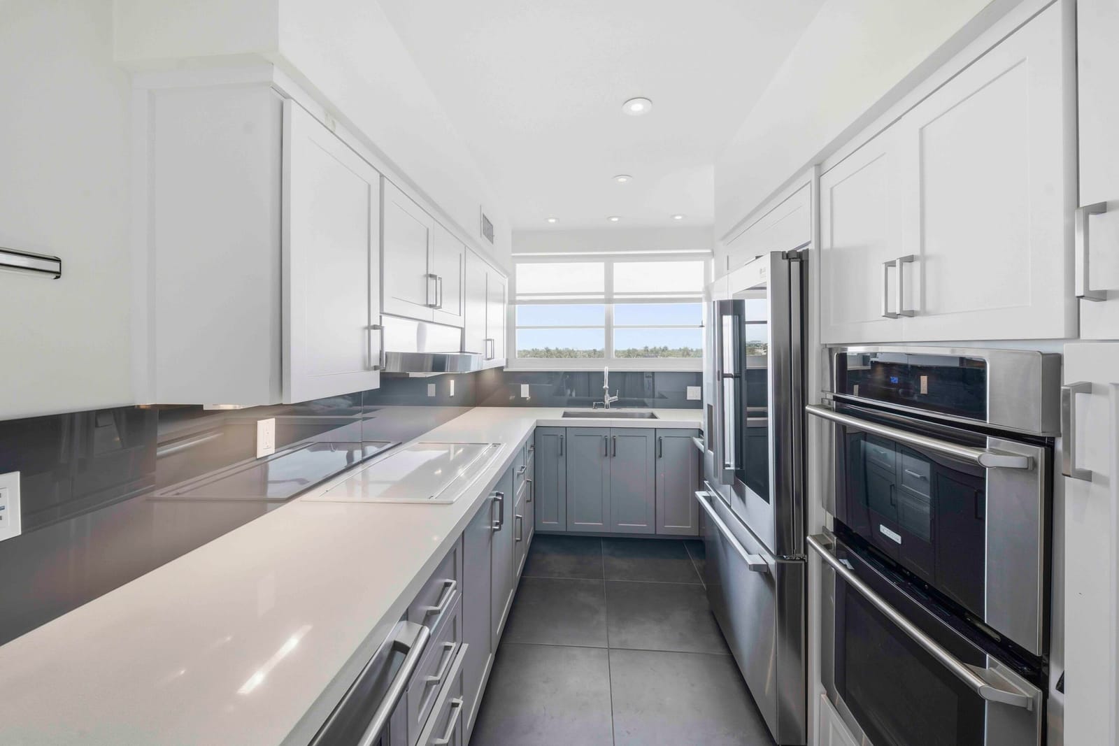 333 Sunset Drive 404 — photo 9
