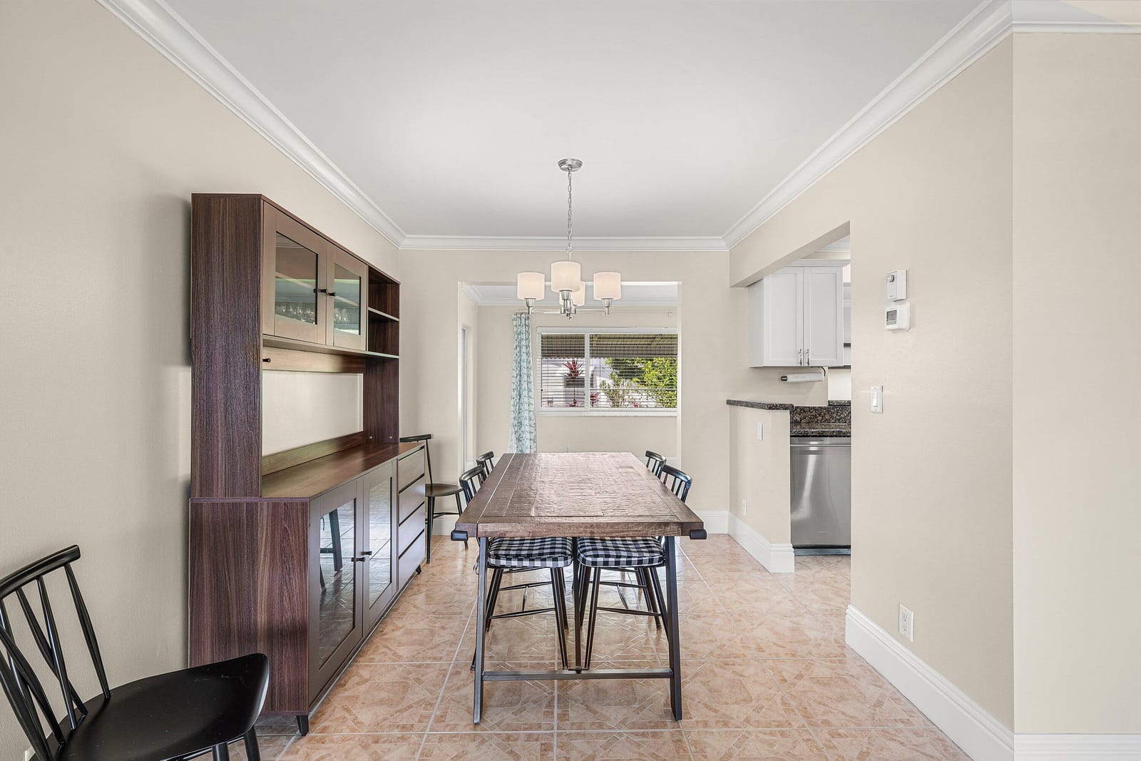2105 SW 14th Place — photo 5