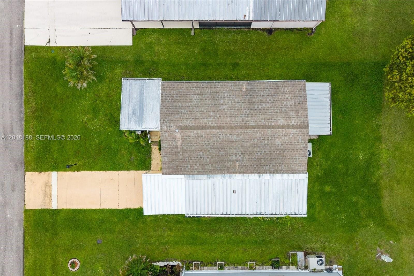 8208 W Bitterbush Lane, Port St. Lucie, FL 34952 photo 27