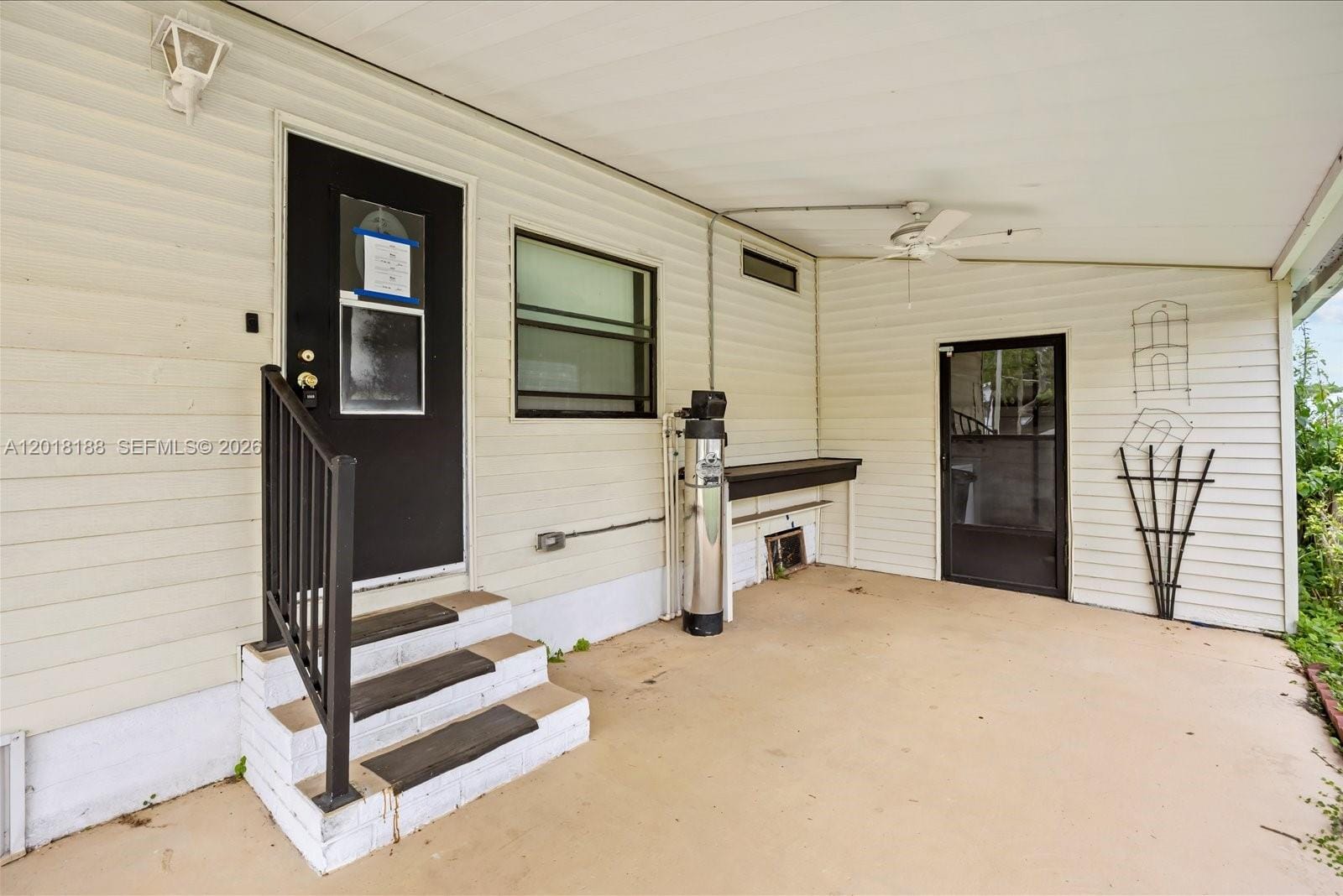 8208 W Bitterbush Lane, Port St. Lucie, FL 34952 photo 4