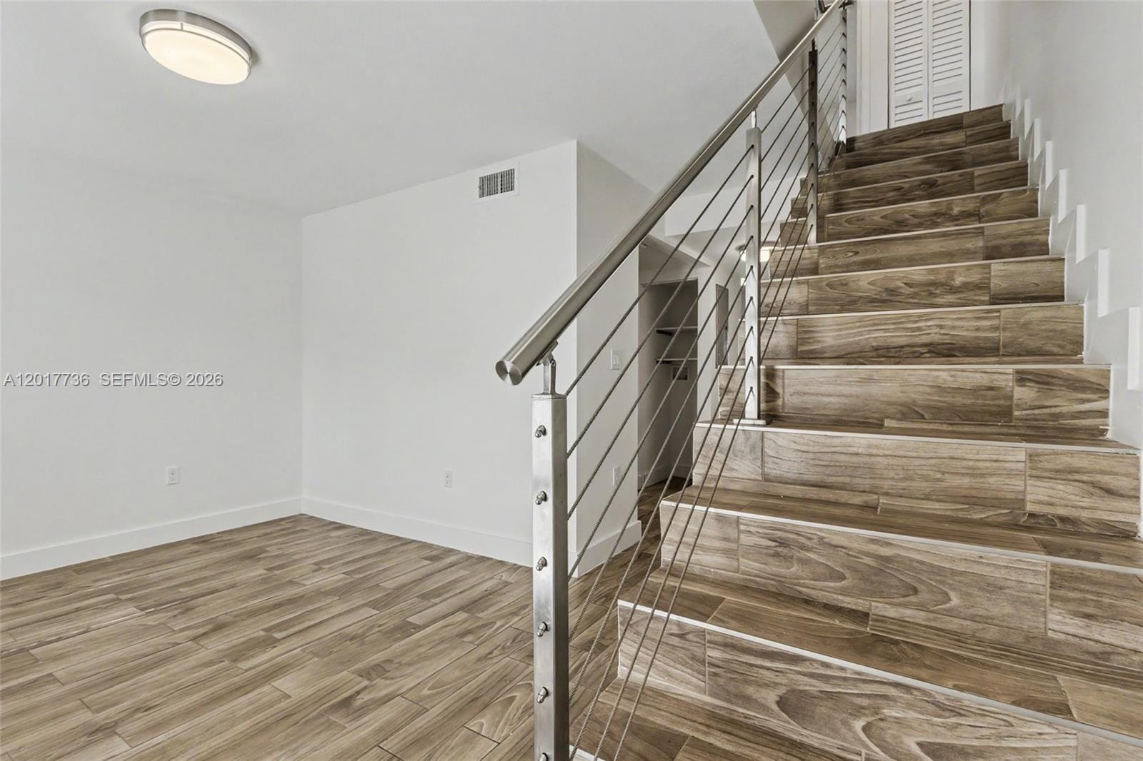 122 SW 56th Avenue — photo 4
