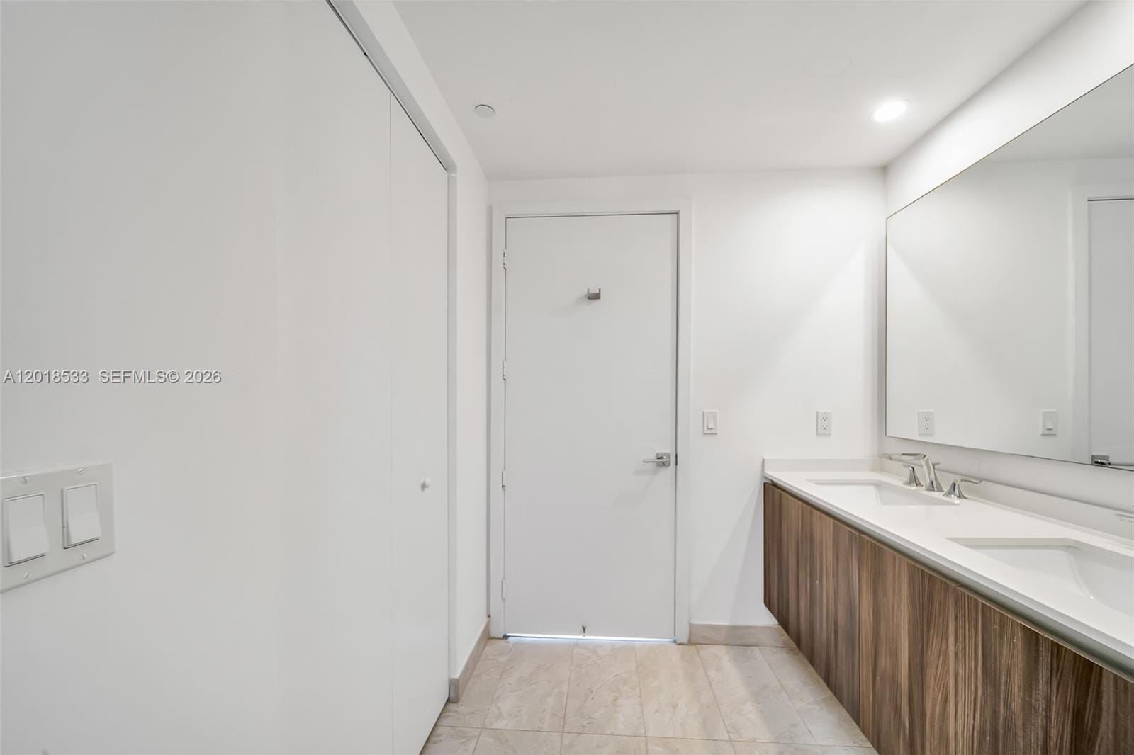 488 NE 18th Street 4005, Miami, FL 33132 photo 26