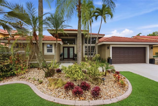 1135 Fairfax Lane, Weston, FL 33326