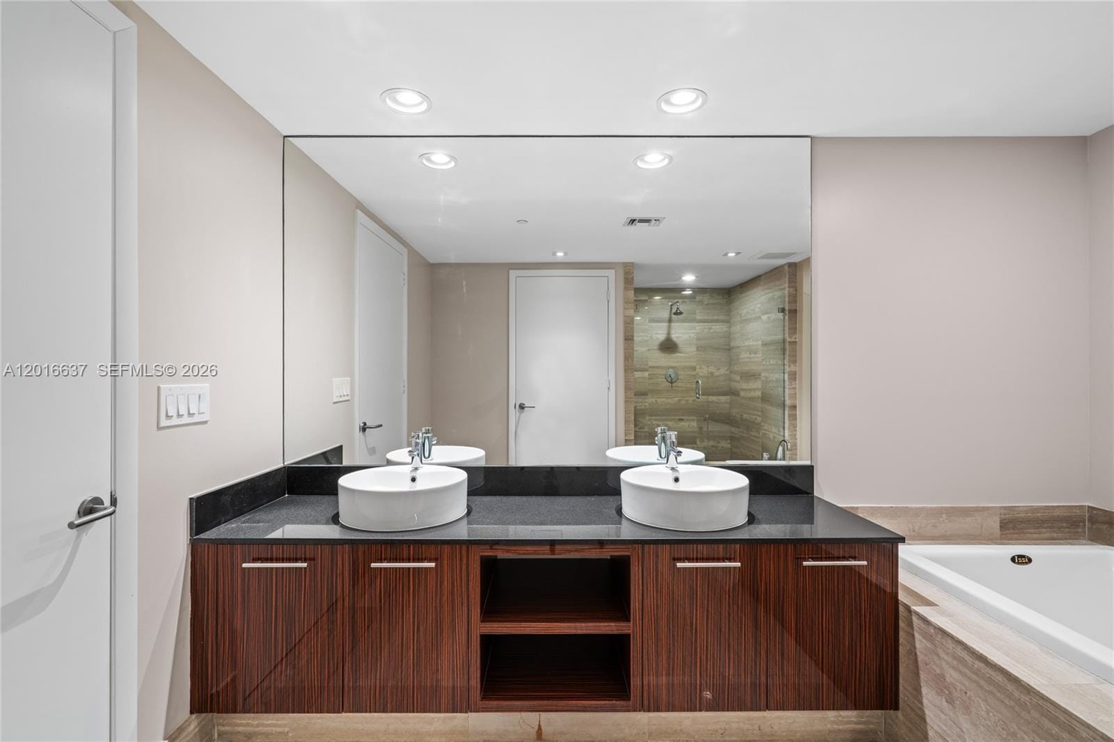 3951 S Ocean Drive 1002, Hollywood, FL 33019 photo 16