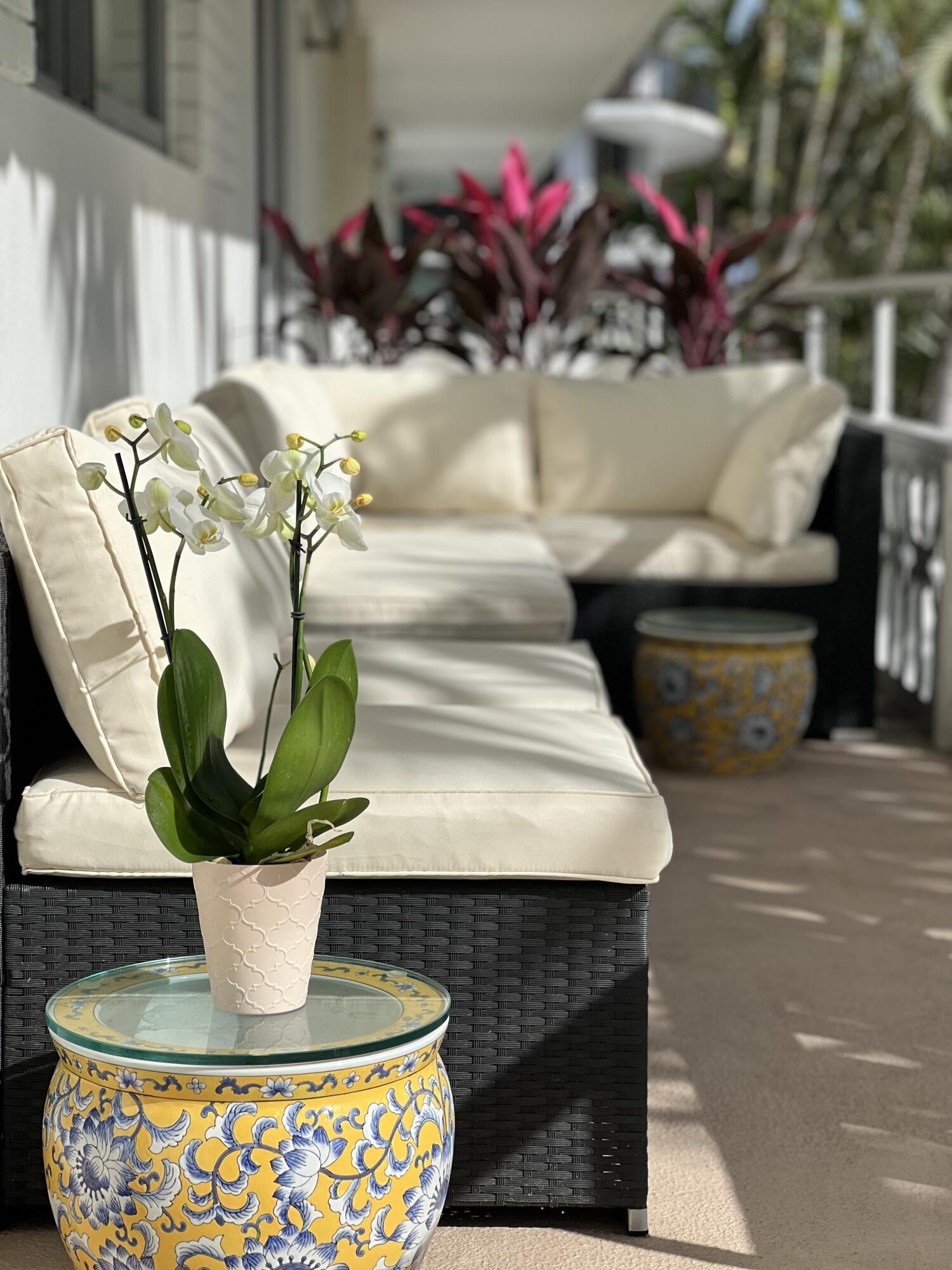 139 Sunrise Avenue 204, Palm Beach, FL 33480, Palm Beach