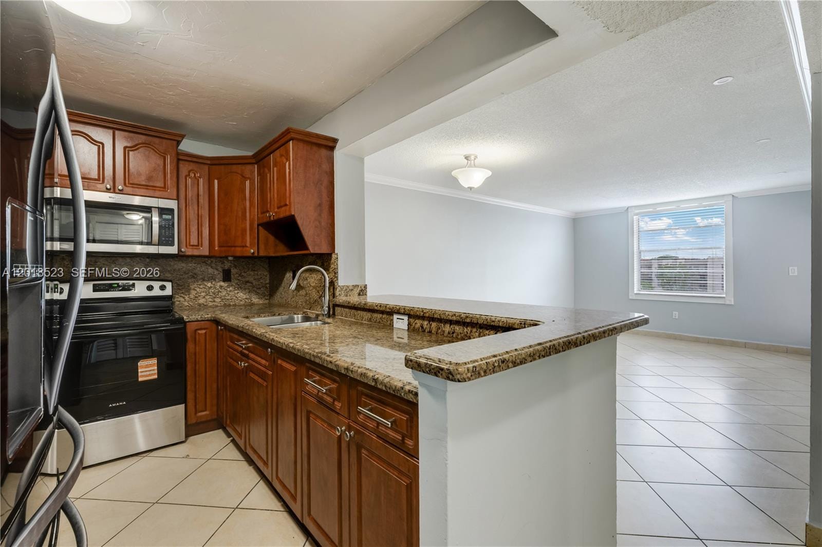 5775 W 20th Avenue 404, Hialeah, FL 33012 photo 2