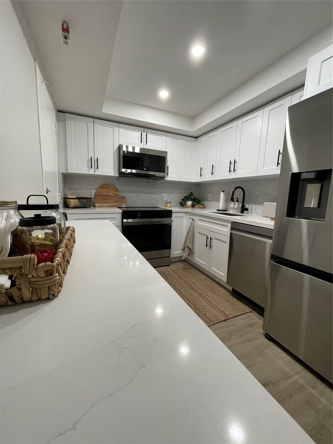 400 Kings Point Drive 1027, Sunny Isles Beach, FL 33160 photo 6
