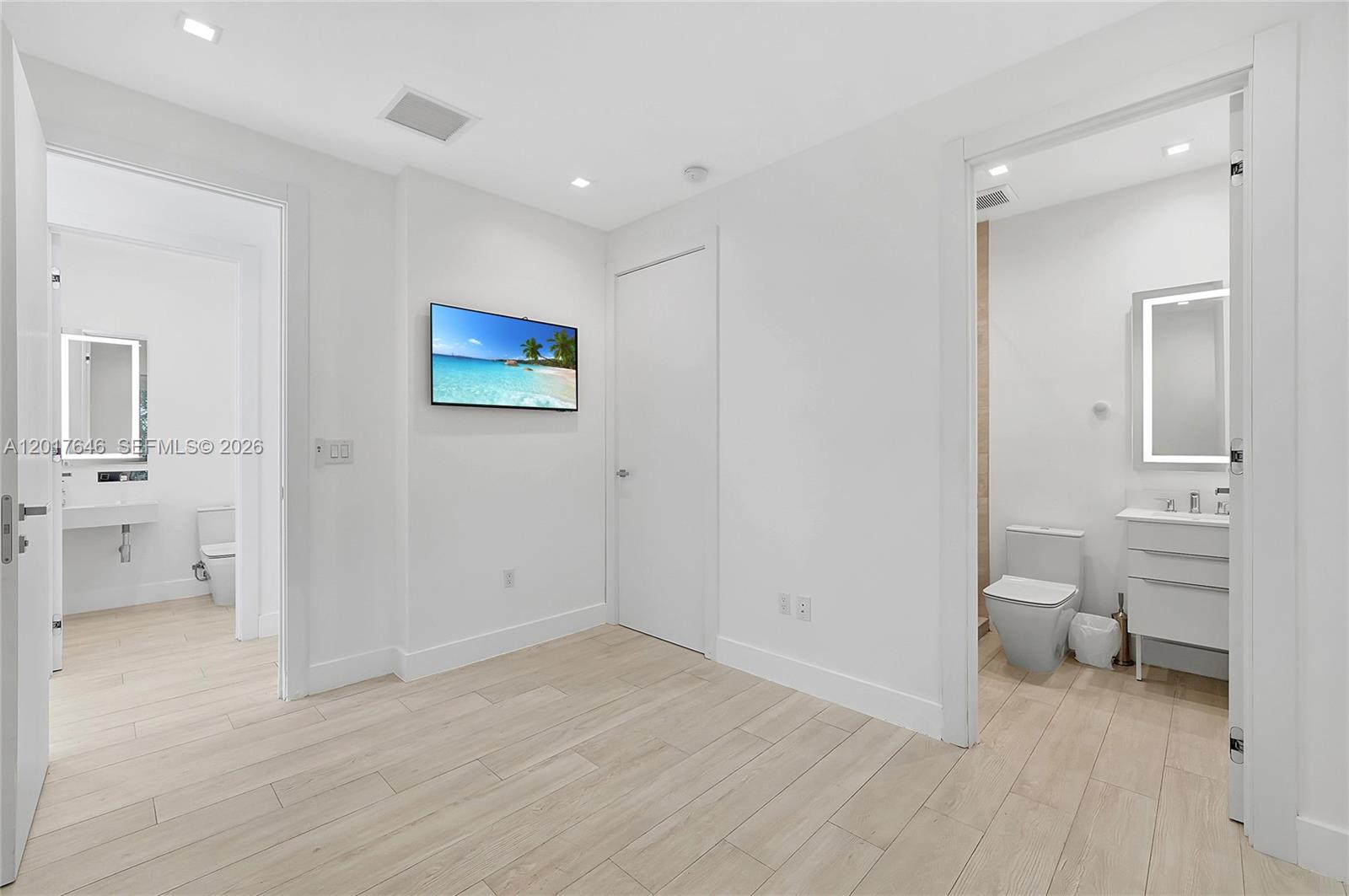 1311 Bay Drive, Miami Beach, FL 33141 photo 26