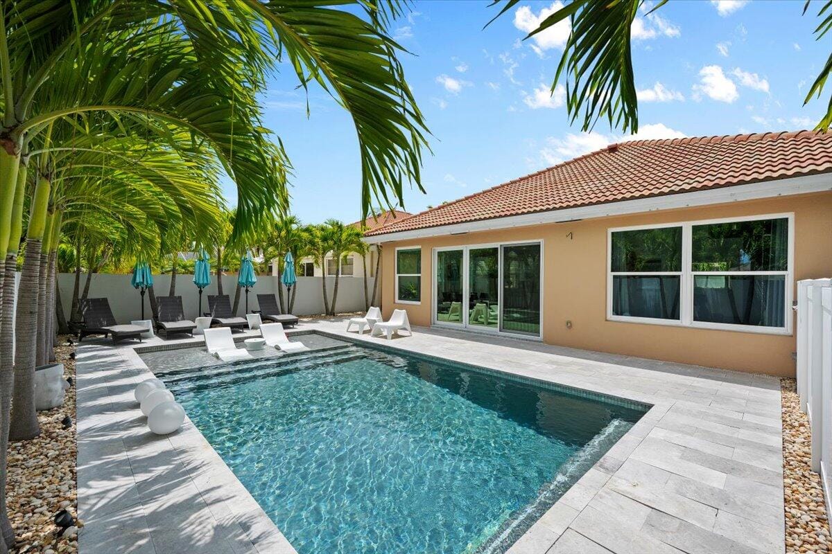 169 Hampton Circle, Jupiter, FL 33458 photo 21