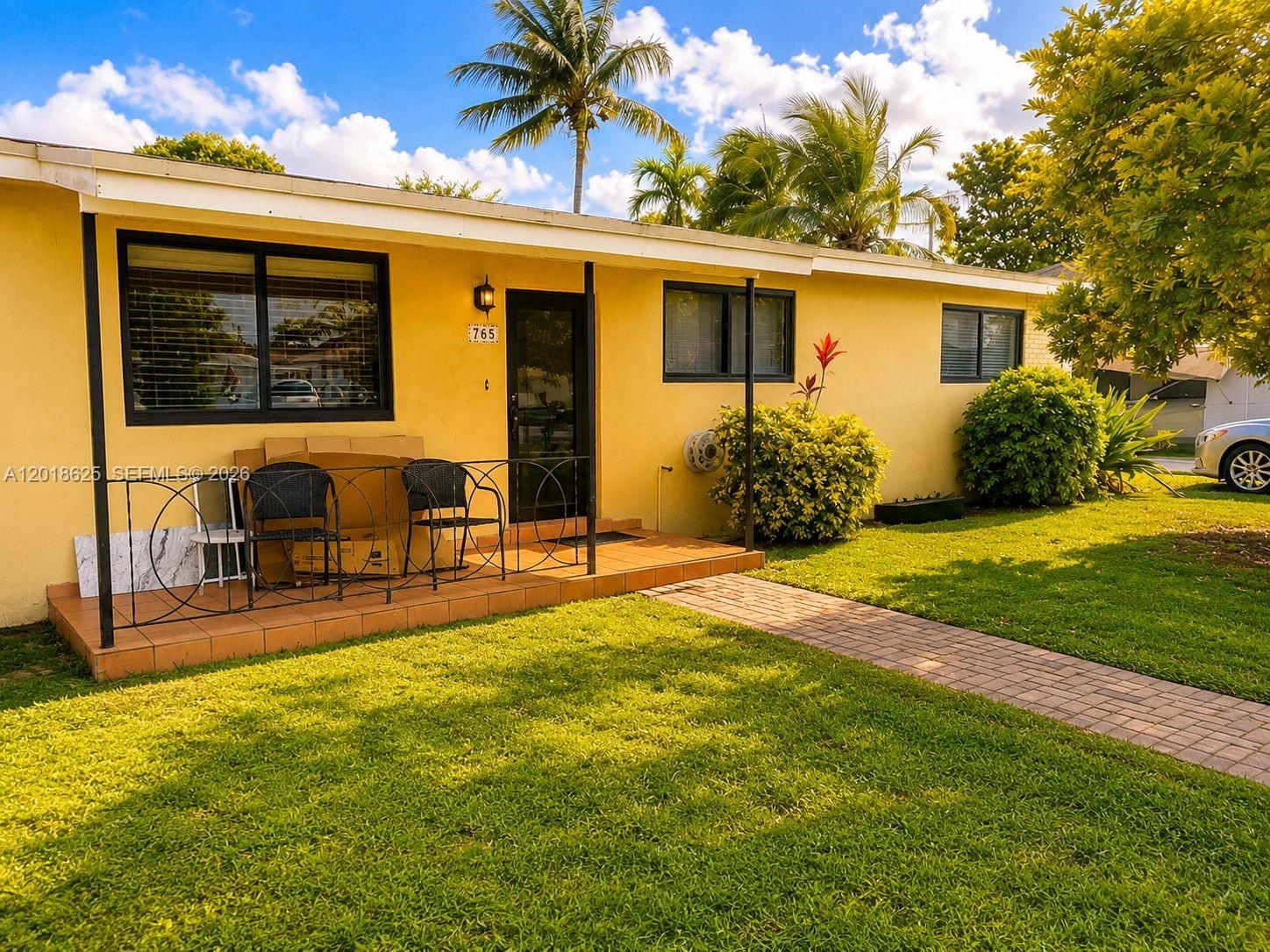 765 W 70th Place 765, Hialeah, FL 33014, Hialeah