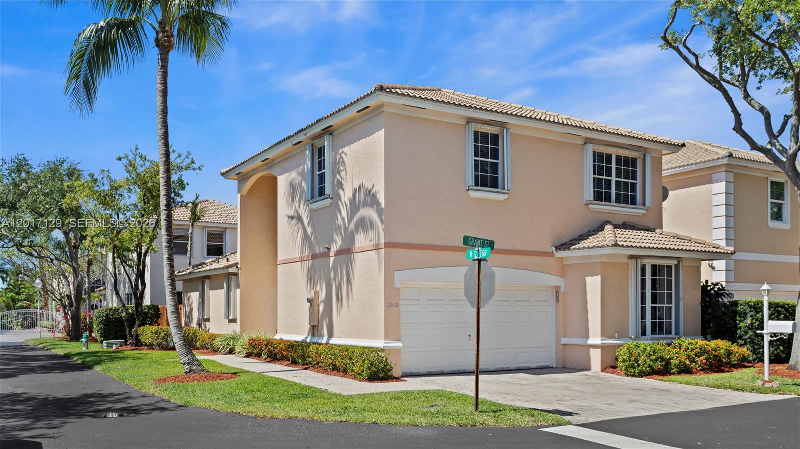 1240 Grant Street, Hollywood, FL 33019, Hollywood