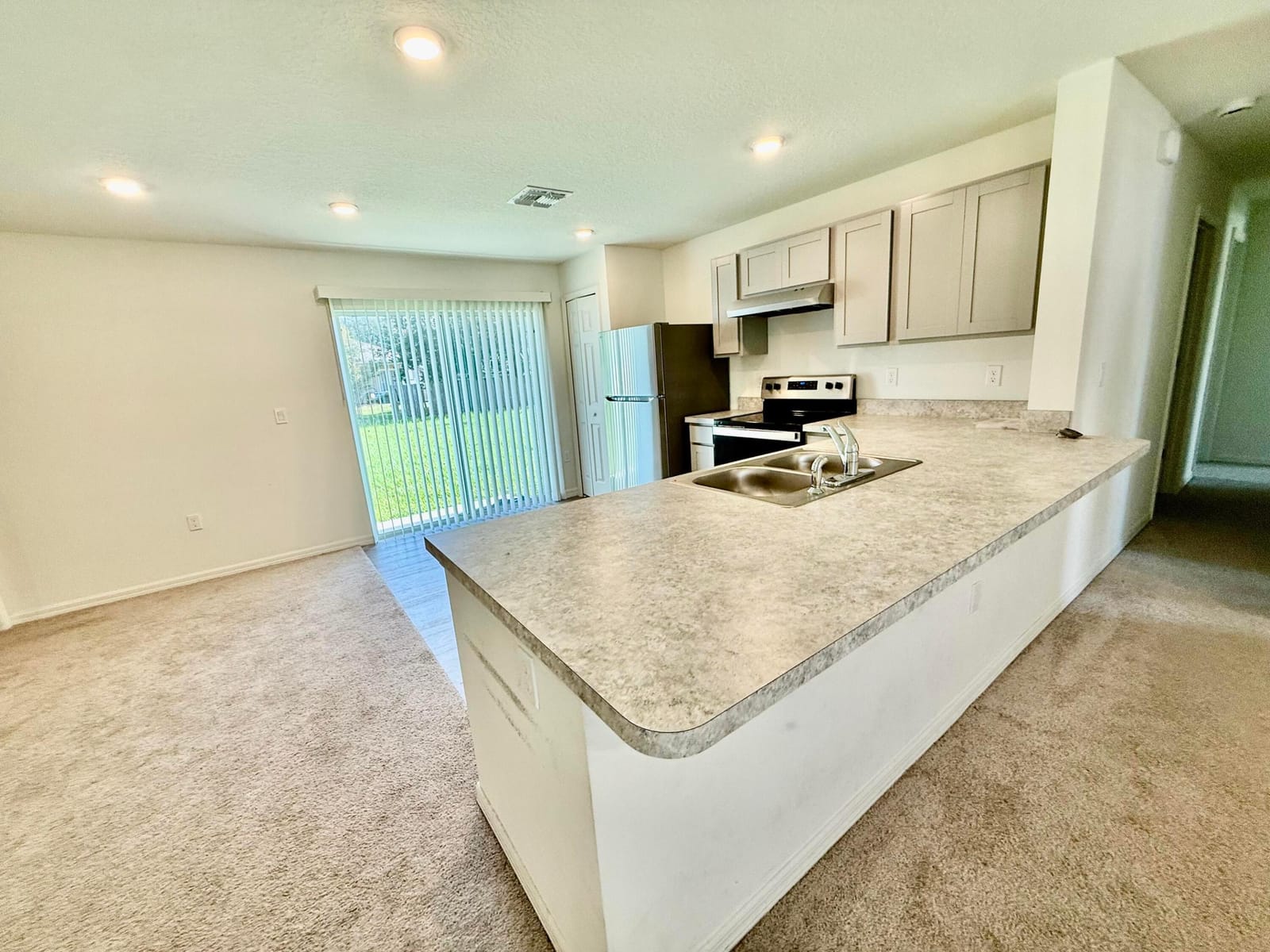 149 SW Becker Road — photo 6