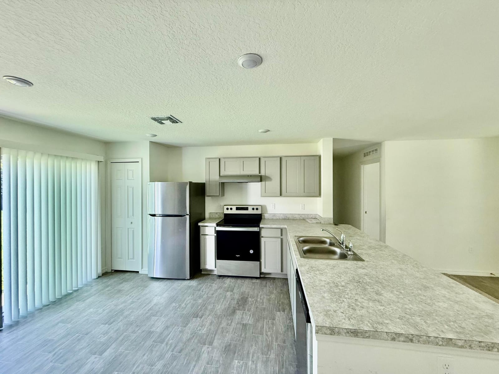 149 SW Becker Road — photo 7