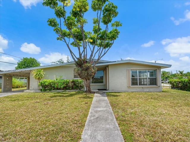 11901 SW 177th Terrace, sold in So Miami Heights Manor, Miami, FL