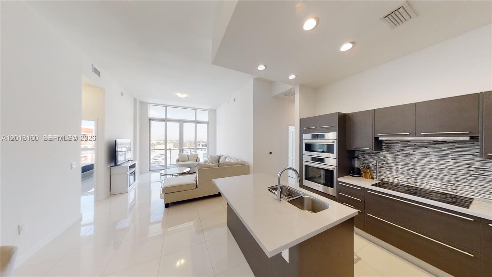 7825 NW 107th Avenue 821, Doral, FL 33178 photo 6