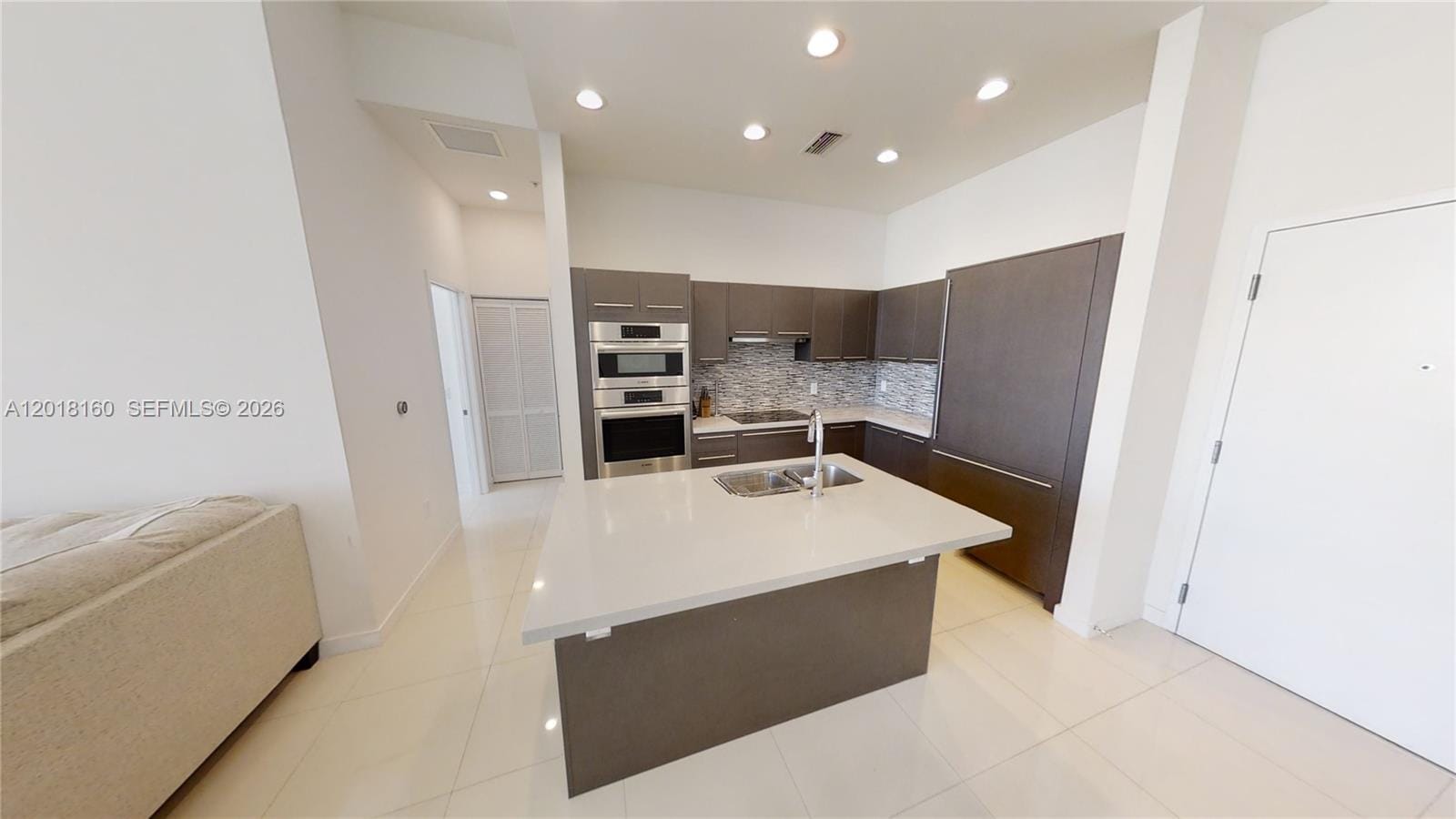 7825 NW 107th Avenue 821, Doral, FL 33178 photo 9