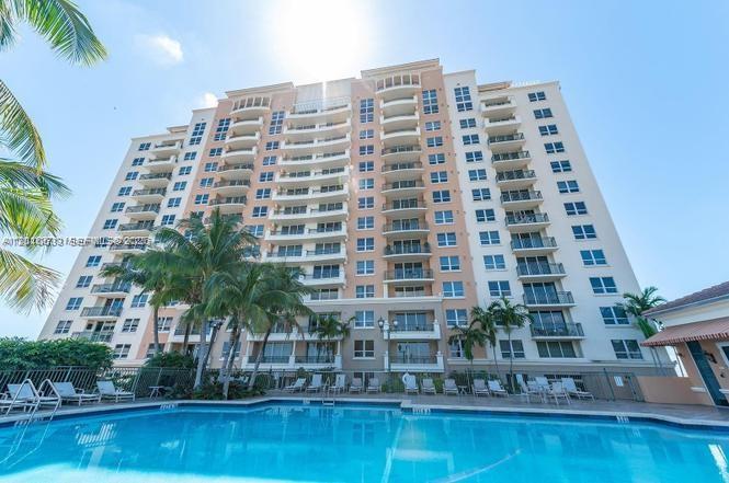 3232 SW 22nd Terrace 910, Miami, FL 33145, Miami