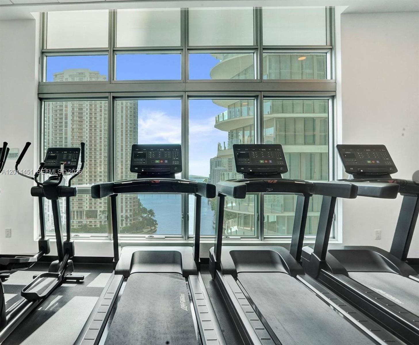 300 S Biscayne Boulevard T-3212, Miami, FL 33131 photo 19