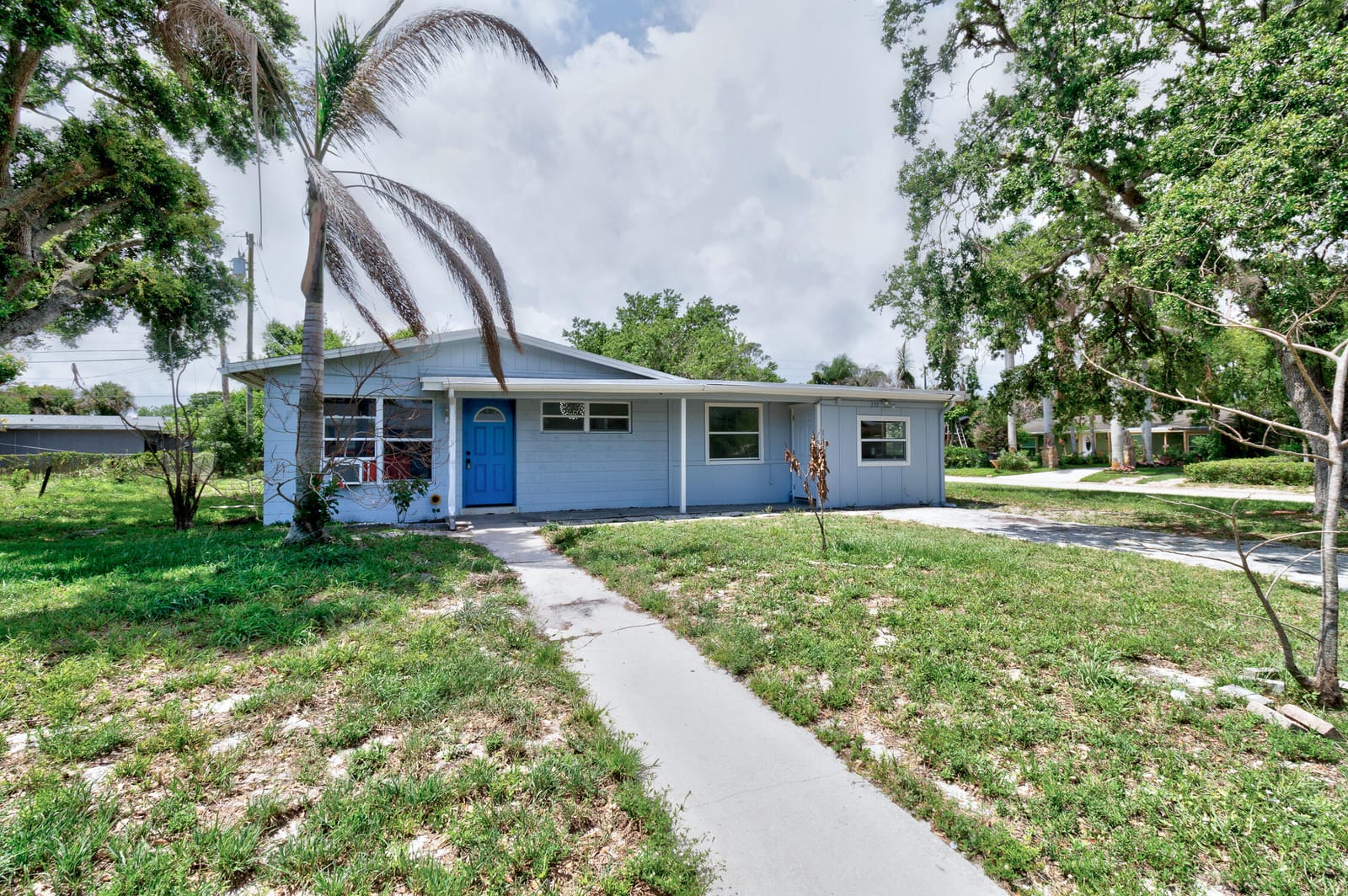 775 SW 4th Pl Place SW — photo 3
