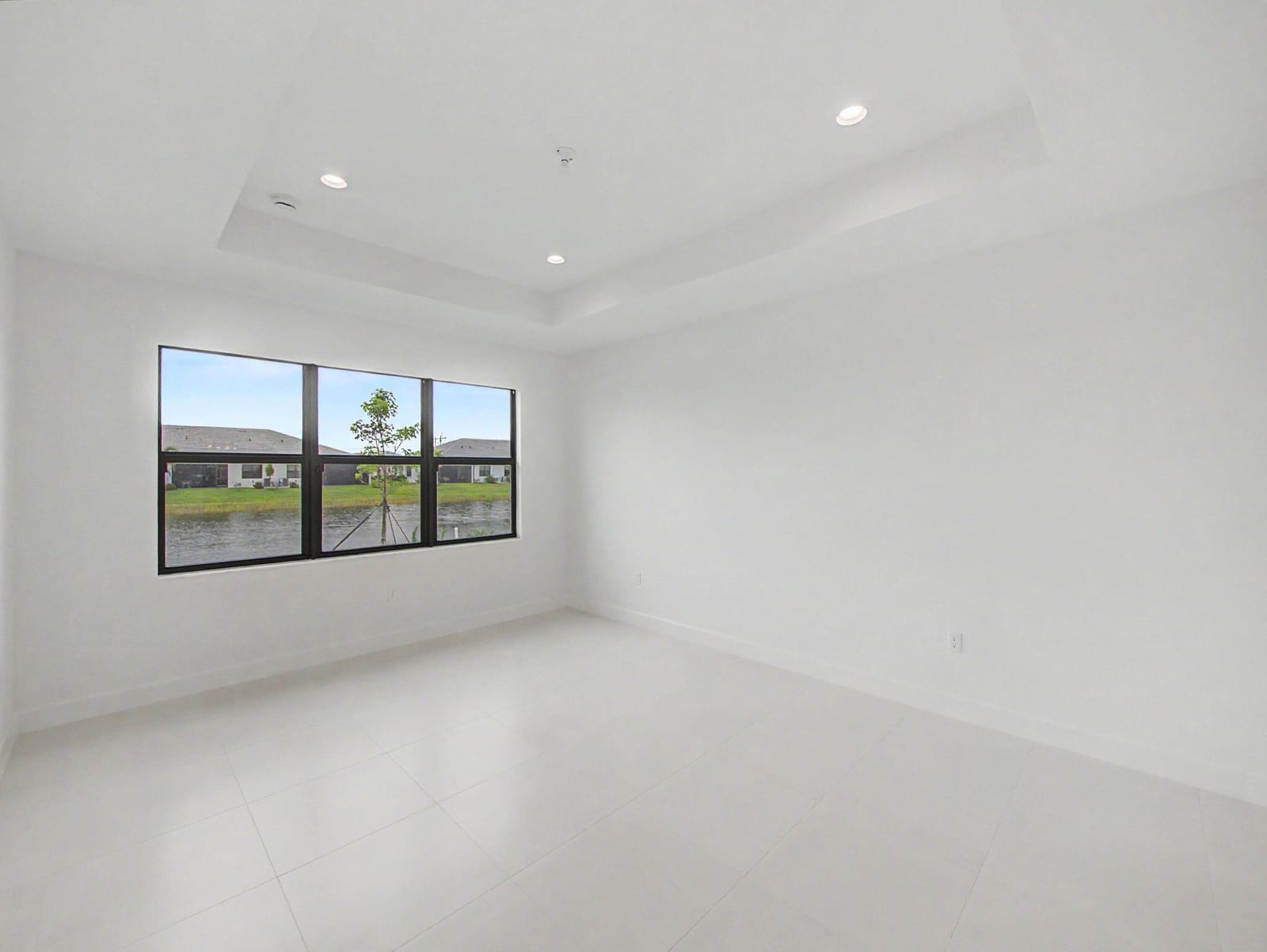 12516 SW Compass Point Drive, Port St. Lucie, FL 34987 photo 12
