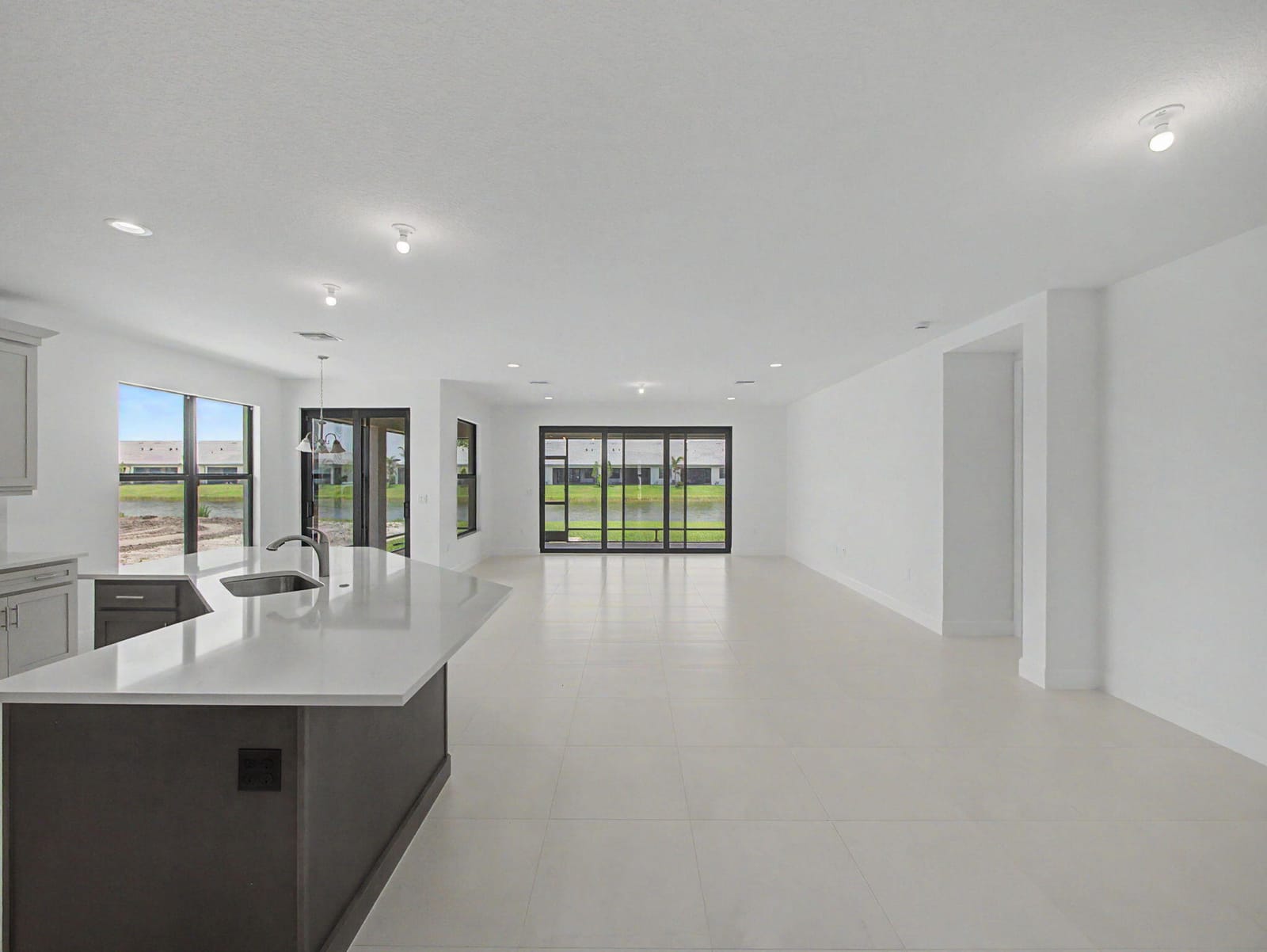 12516 SW Compass Point Drive, Port St. Lucie, FL 34987 photo 7
