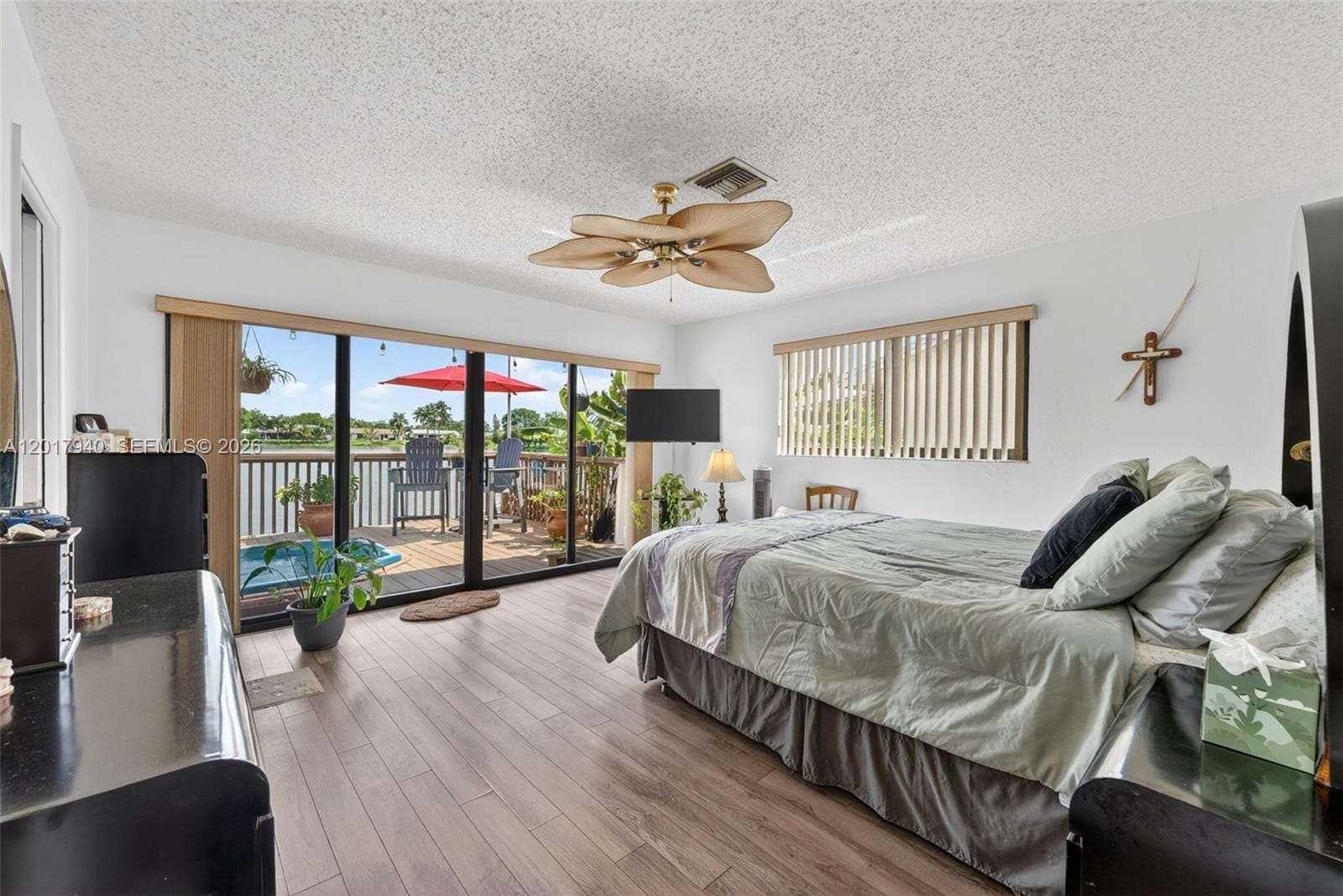 1891 NW 40th Court, Oakland Park, FL 33309 photo 15