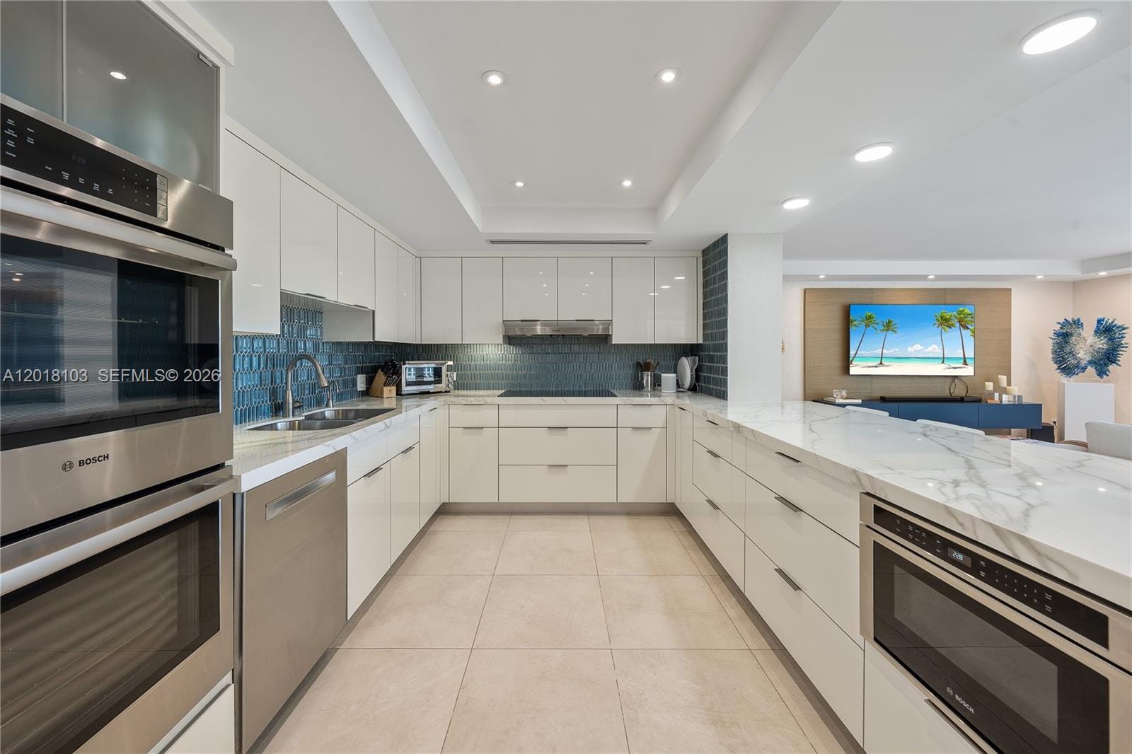 3 Grove Isle Drive C410 — photo 4