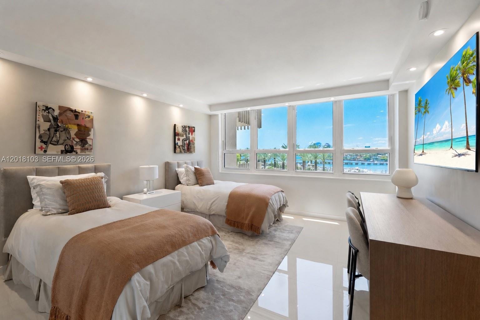3 Grove Isle Drive C410 — photo 9