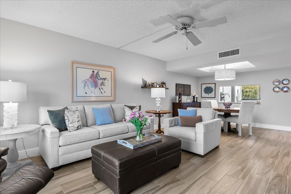 6698 10th Avenue N 305, Lake Worth, FL 33461 photo 11
