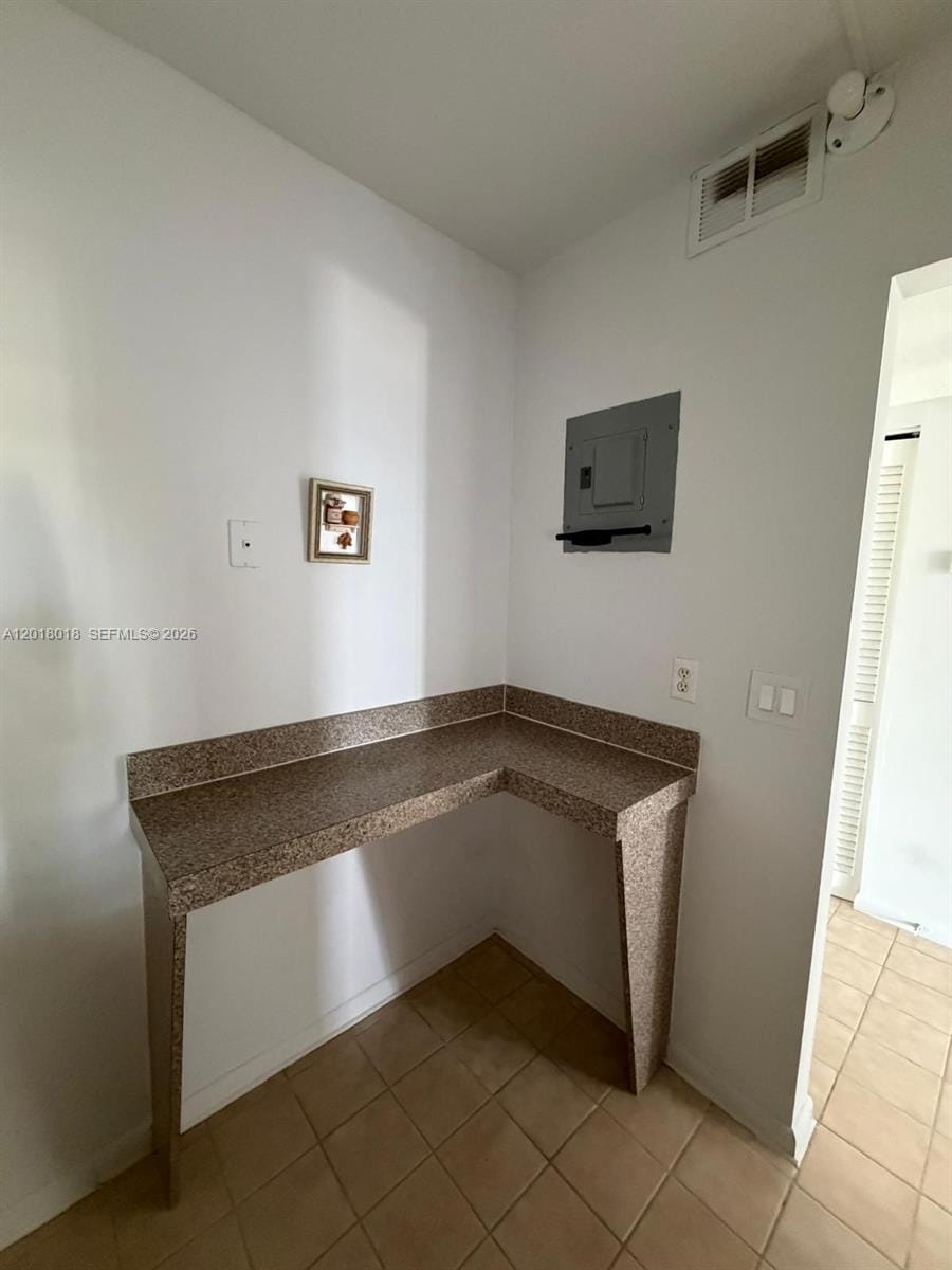 1817 S Ocean Drive 319, Hallandale Beach, FL 33009 photo 9
