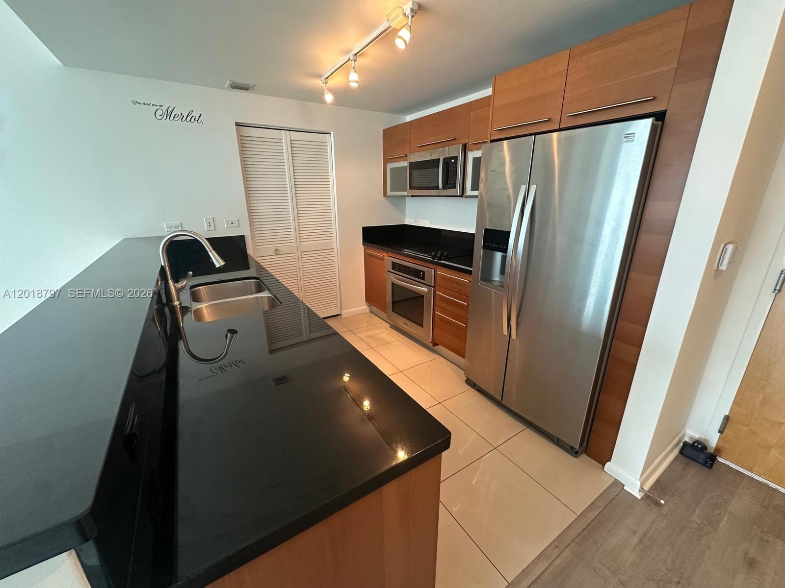 244 Biscayne Boulevard 1910, Miami, FL 33132 photo 6
