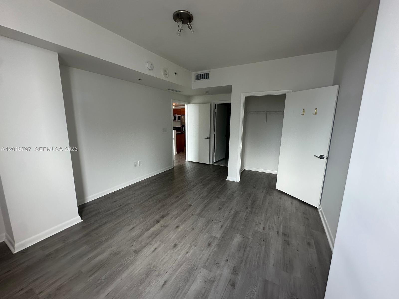 244 Biscayne Boulevard 1910, Miami, FL 33132 photo 10
