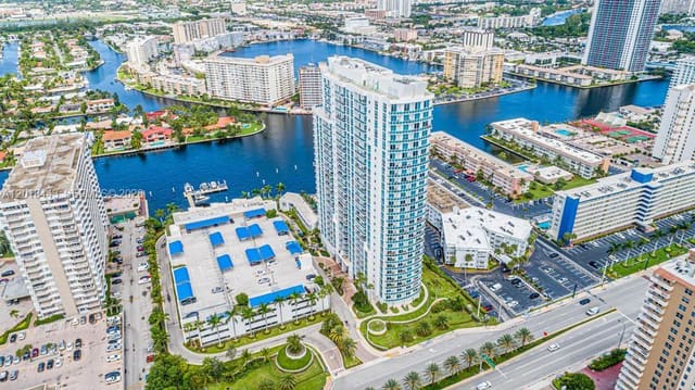 1945 S Ocean Drive 312, Ocean Marine Yacht Club, Hallandale Beach, FL