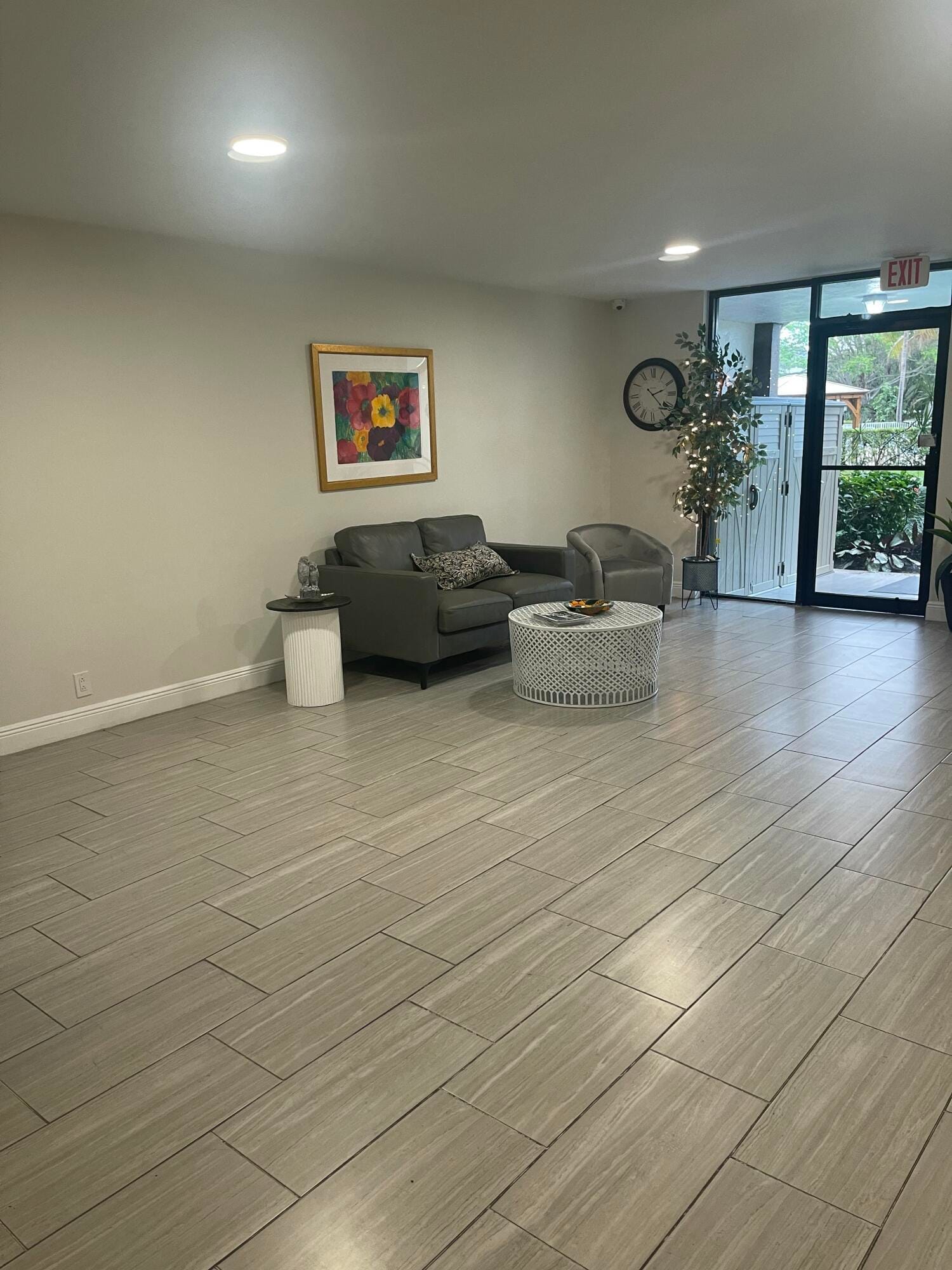 955 Egret Circle 411, Delray Beach, FL 33444 photo 4