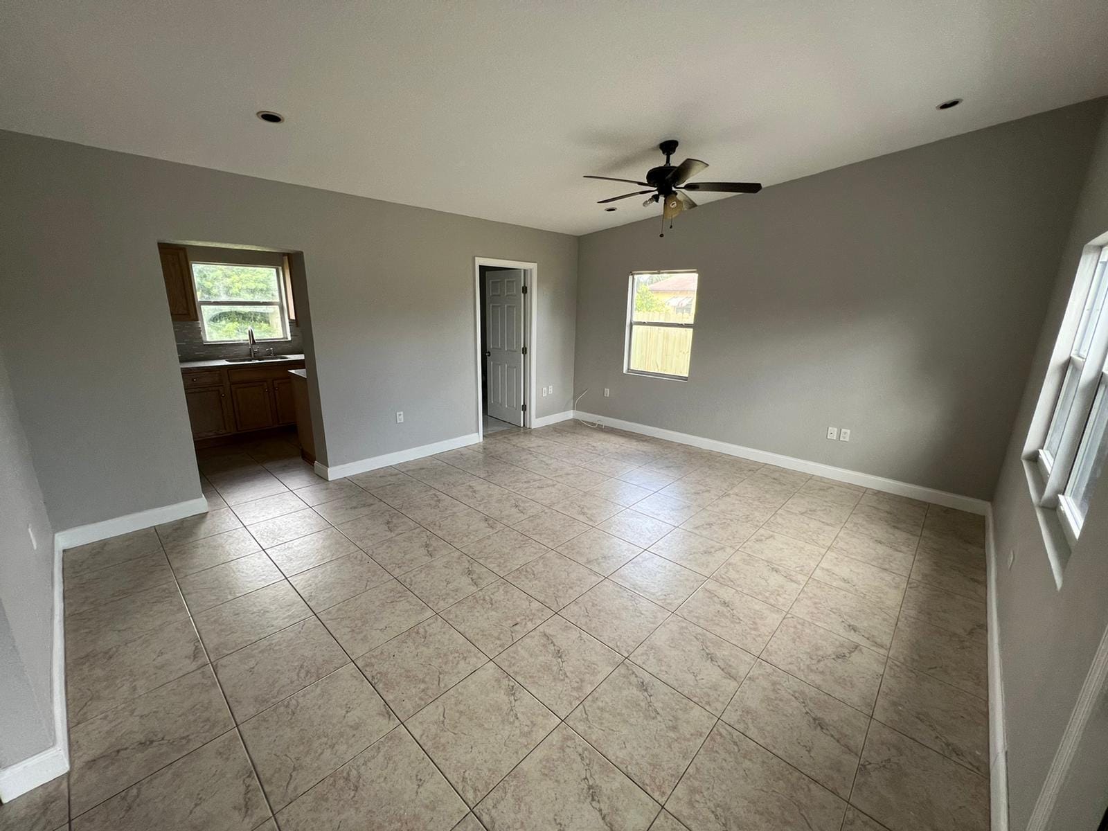 1883 Breezy Lane — photo 12