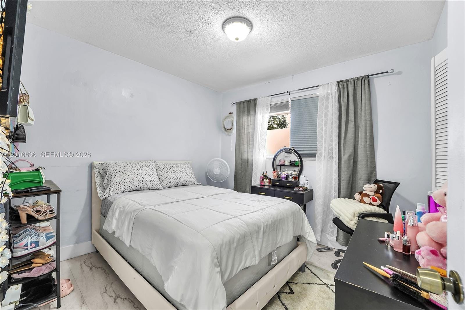 900 N 70th Avenue — photo 11