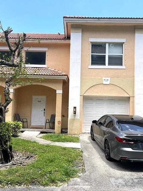 717 Talia Circle — photo 2