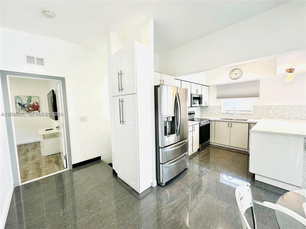 3751 NE 170th Street 4, North Miami Beach, FL 33160 photo 10