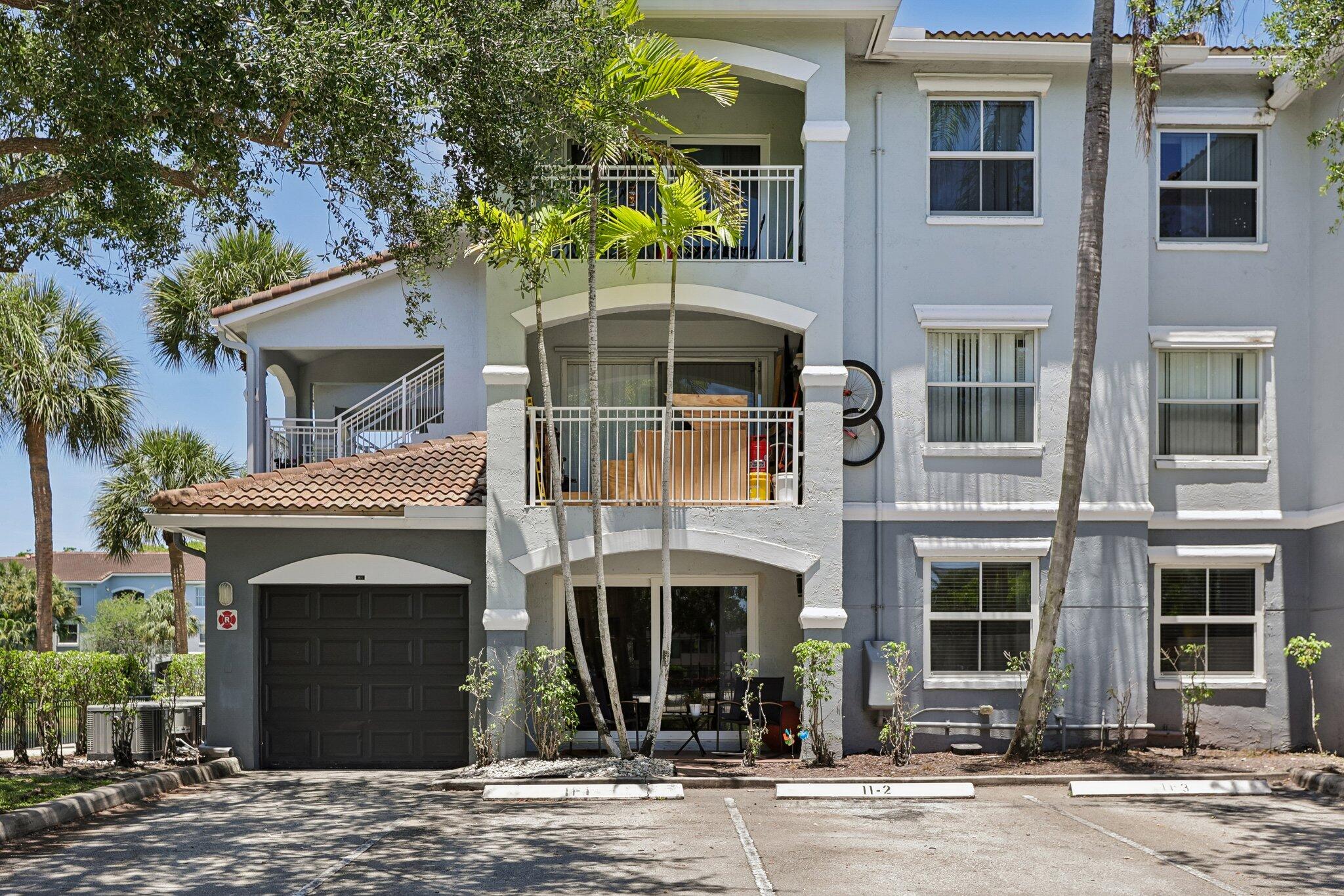 9625 NW 1st Court 11-101, Pembroke Pines, FL 33024, Pembroke Pines