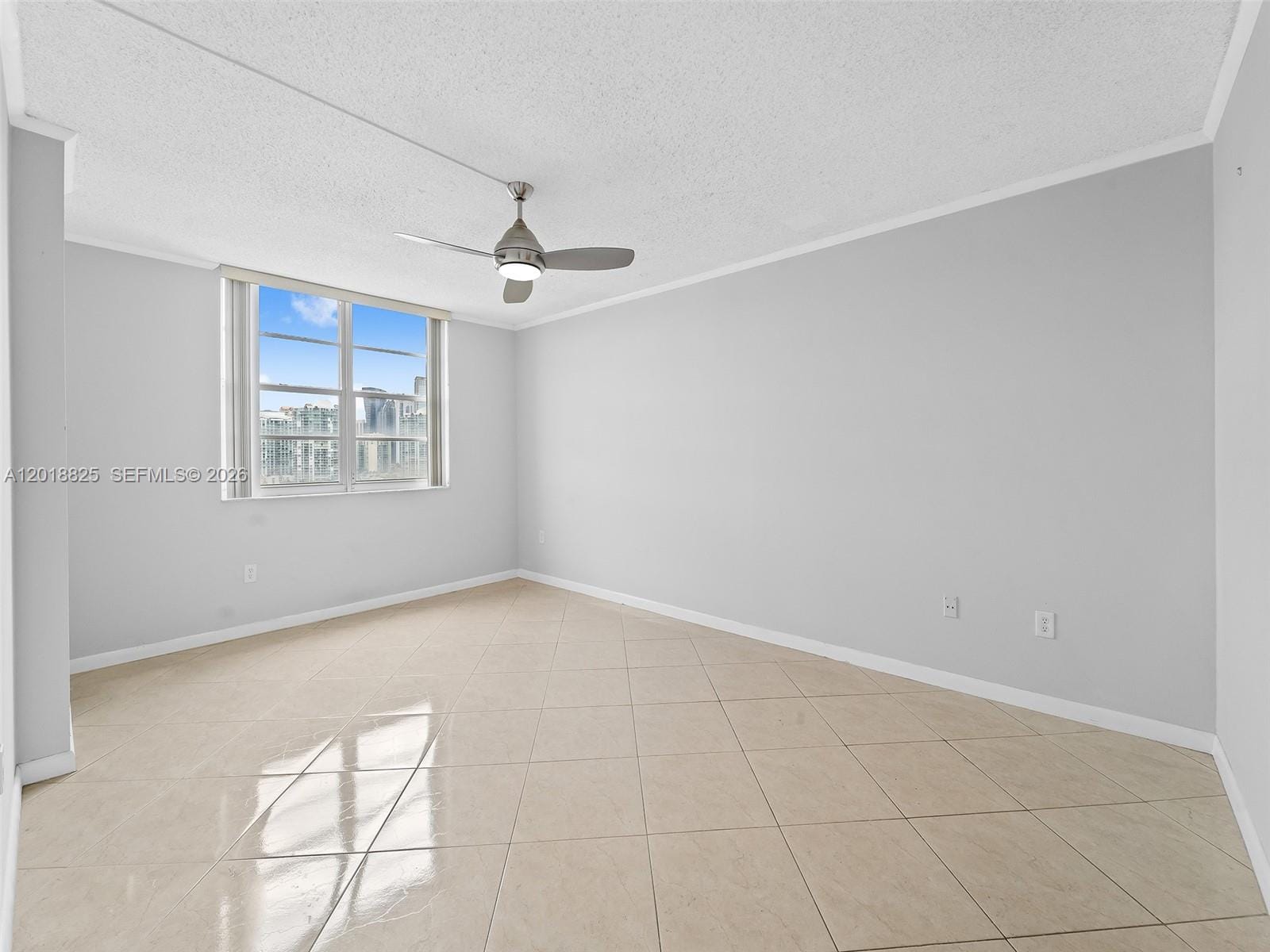 500 Bayview Drive 1421 — photo 8